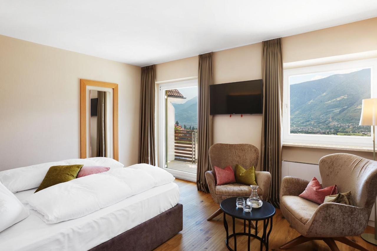 Hotel Mitterplatt Schenna Eksteriør billede